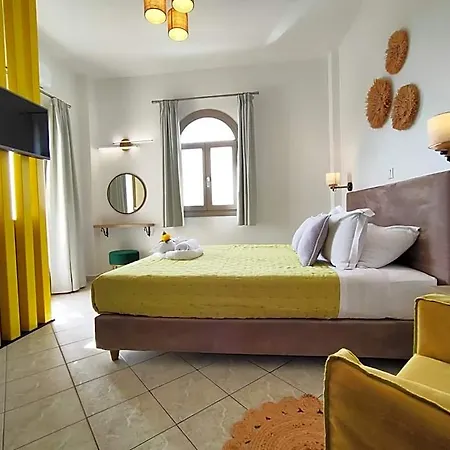 Nemesis Hotel Firá